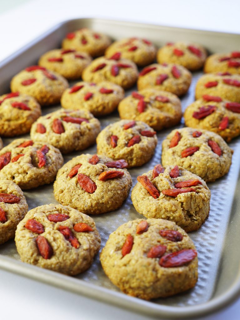 Goji Berry Cookies: Antioxidants, Low-Sugar, High-Fiber. | Nutrition By Mia