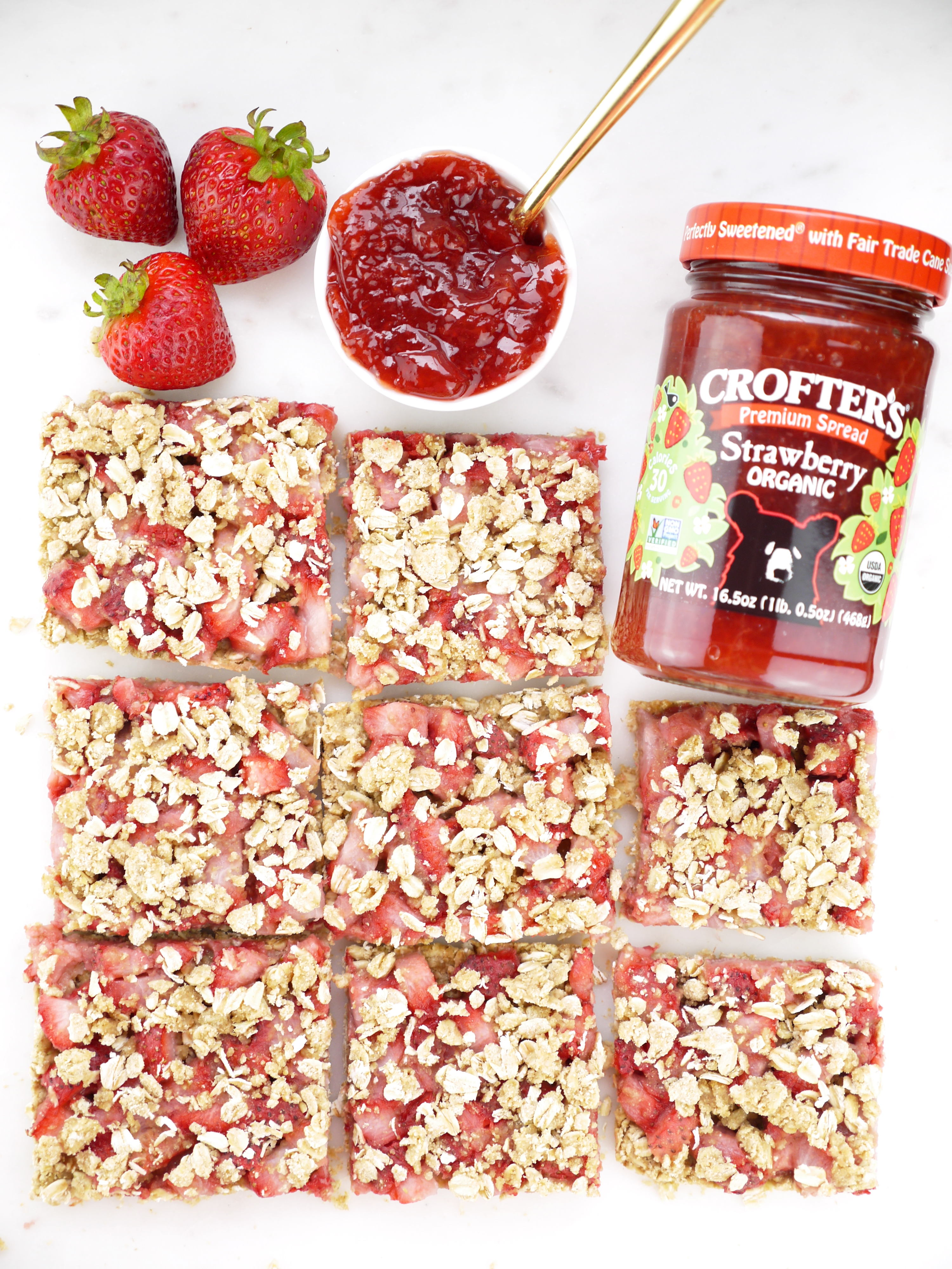 Strawberry Crumble Oat Squares